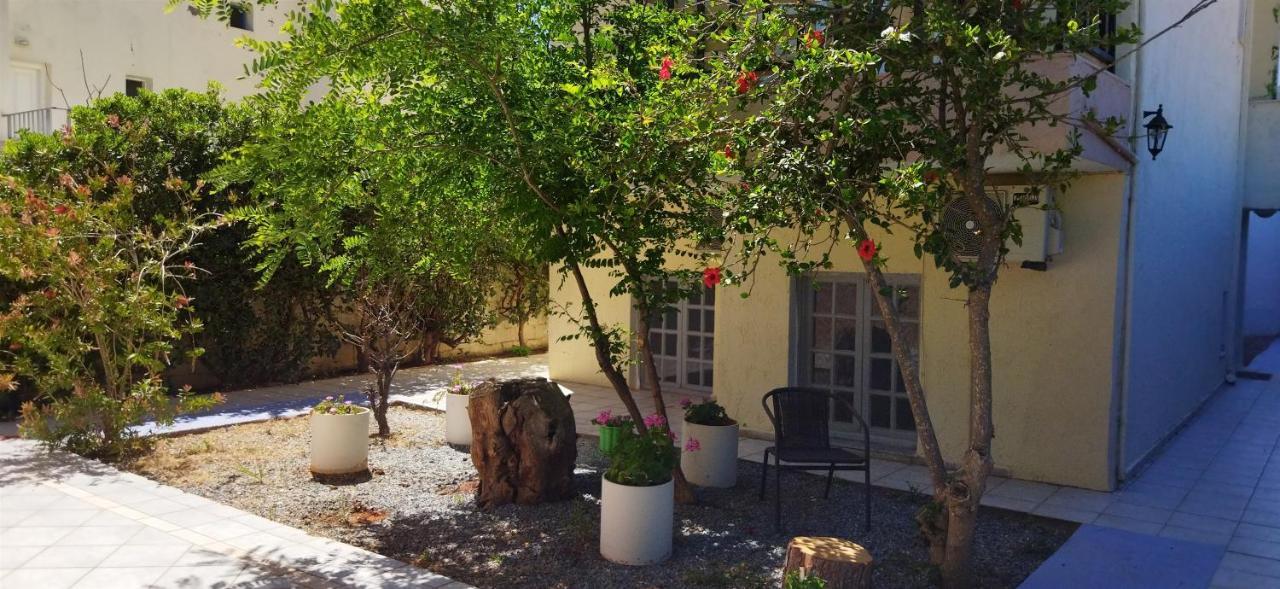 Cleo Rooms 250M From The Beach Malia Exterior foto