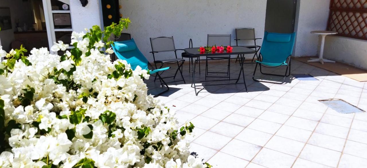 Cleo Rooms 250M From The Beach Malia Exterior foto
